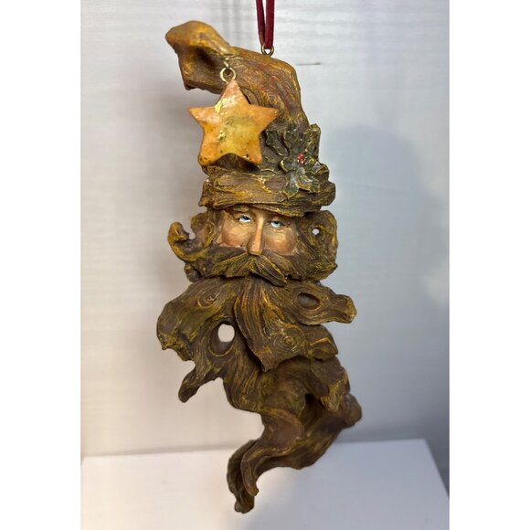 Old Man Tree Face Santa Ornament With Star & Holly Accents For Holiday Decor 8" - Picture 3 of 9